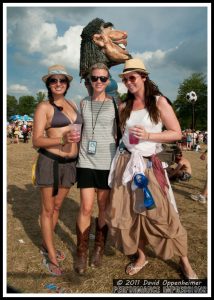 Bonnaroo Crowd Photos - Bonnaroo Girls, Crowds & More - 2010 Bonnaroo Music Festival Photos - © 2011 David Oppenheimer