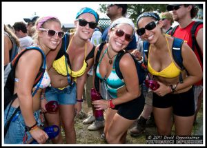 Bonnaroo Crowd Photos - Bonnaroo Girls, Crowds & More - 2010 Bonnaroo Music Festival Photos - © 2011 David Oppenheimer