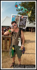 Bonnaroo Crowd Photos - Bonnaroo Girls, Crowds & More - 2010 Bonnaroo Music Festival Photos - © 2011 David Oppenheimer