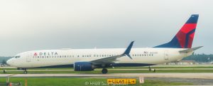 Delta Air Lines Boeing 737 at Hartsfield–Jackson Atlanta International Airport