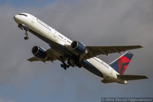 Delta Air Lines Boeing 757 at Takeoff