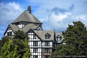 DoubleTree by Hilton Hotel Roanoke & Conference Center  