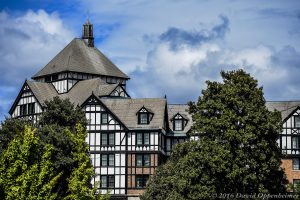 DoubleTree by Hilton Hotel Roanoke & Conference Center  