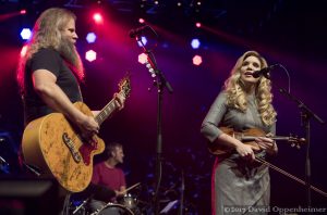 Jamey Johnson and Alison Krauss