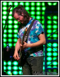 John Kadlecik with Furthur at Radio City Music Hall on 3-26-2011