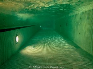 Lapis Spa at Fontainebleau Miami Beach Essence Mineral Pool