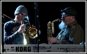 Danny Louis and Steve Berlin with Los Lobos