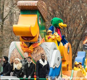 Pentatonix Homewood Suites float Macys Parade 4548