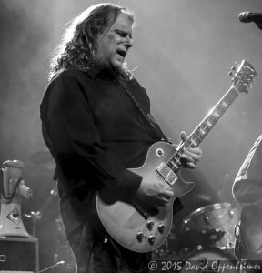 Warren Haynes at the Warren Hayens Christmas Jam